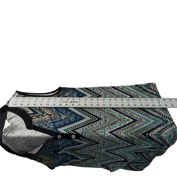 Exclusive One Chevron Zigzag Sleeveless Top Size Small Blue Black White - Picture 5 of 13